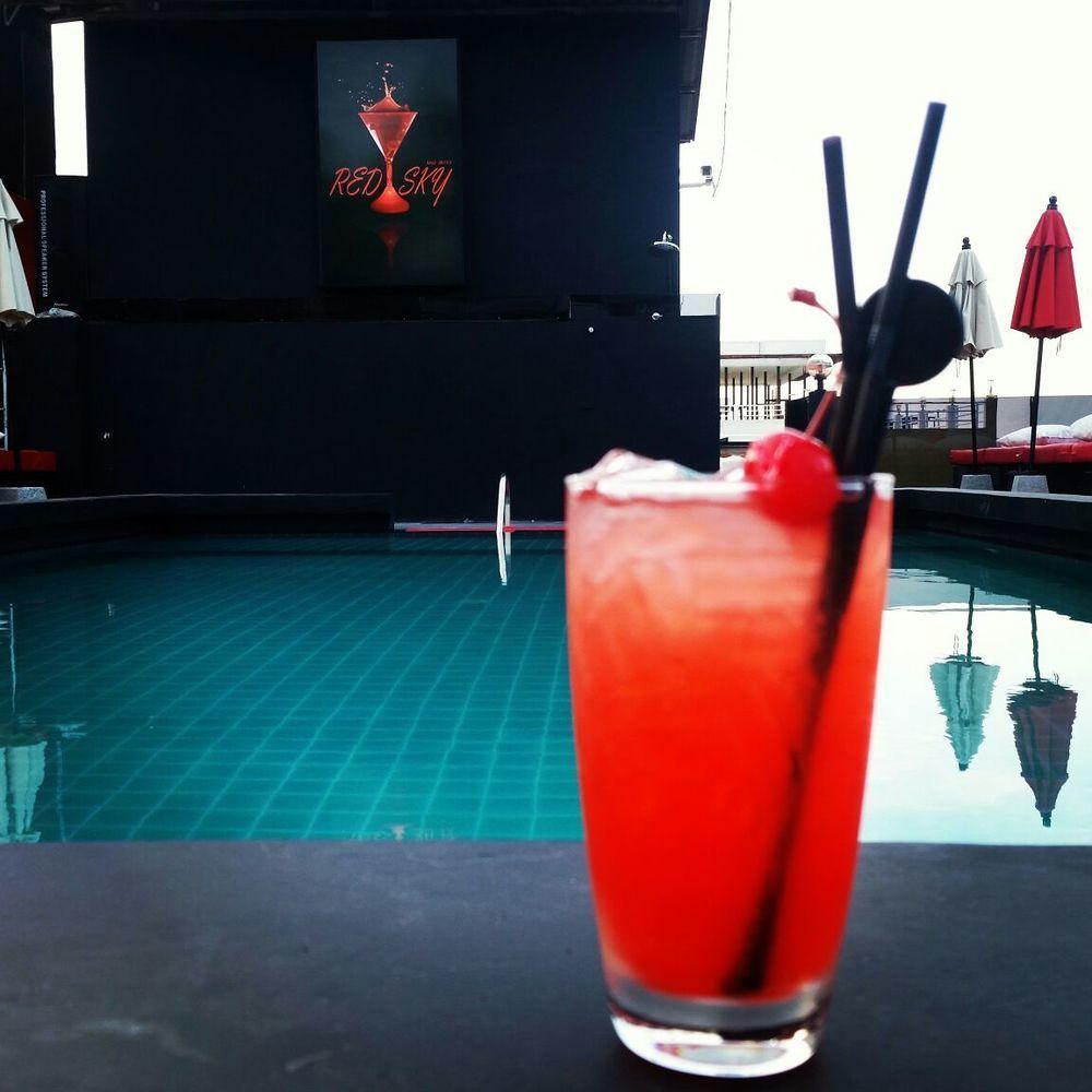 Sharaya Patong Hotel Buitenkant foto